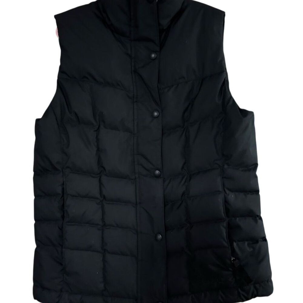 L.L. Bean Women's Down Vest XS Black Snap Closure Casual Sleeveless
